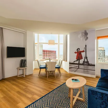 Adagio Centre Tour Eiffel Apartahotel París