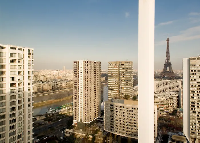 Adagio Centre Tour Eiffel 4* París