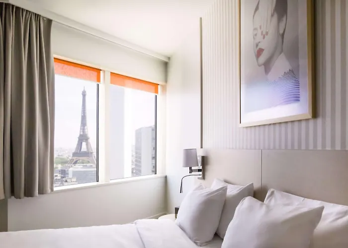 Adagio Centre Tour Eiffel 4* París