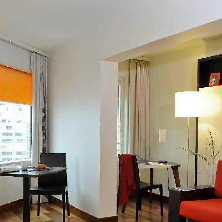 Adagio Centre Tour Eiffel 4* Paris