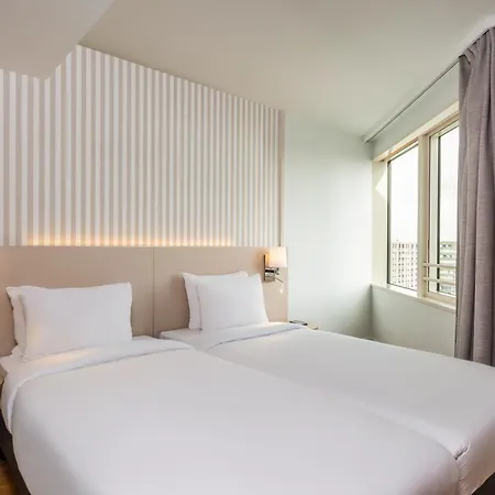 Adagio Centre Tour Eiffel Апарт-отель Париж