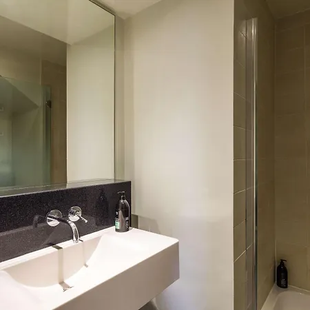 Aparthotel Adagio Centre Tour Eiffel 4*