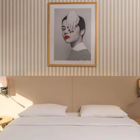 Adagio Centre Tour Eiffel 4* Párizs