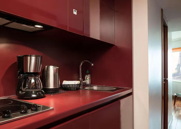 Adagio Centre Tour Eiffel Lejlighedshotel 4*