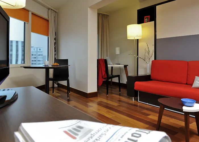 Adagio Centre Tour Eiffel 4*