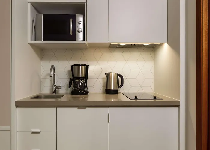 Adagio Centre Tour Eiffel 4* Paris