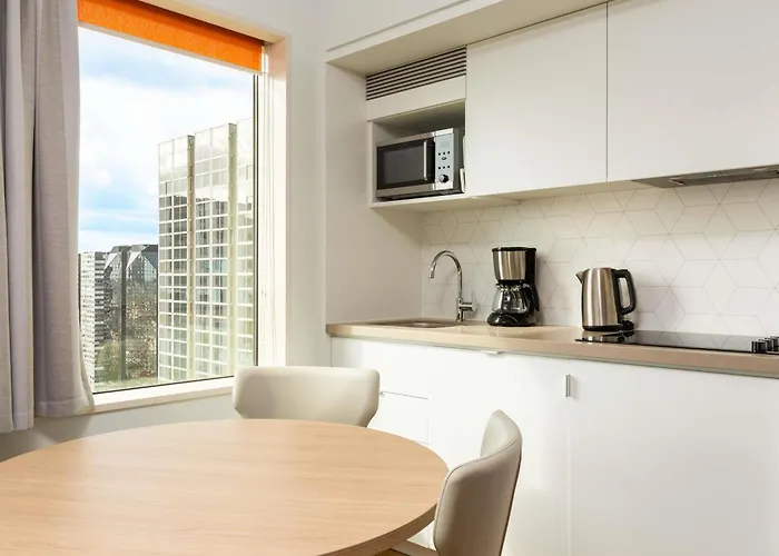 Апарт-отель Adagio Centre Tour Eiffel 4*