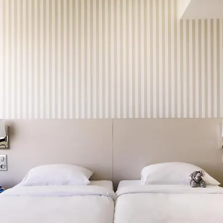 Adagio Centre Tour Eiffel Lägenhetshotell 4*