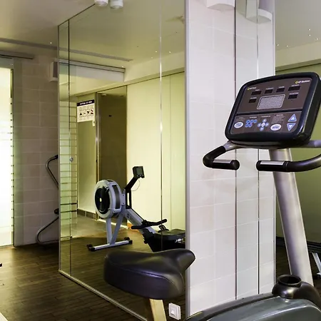 Adagio Centre Tour Eiffel Lägenhetshotell 4*