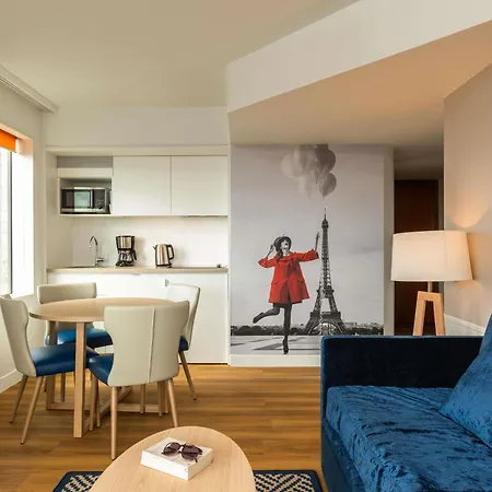 Adagio Centre Tour Eiffel 4* Paris