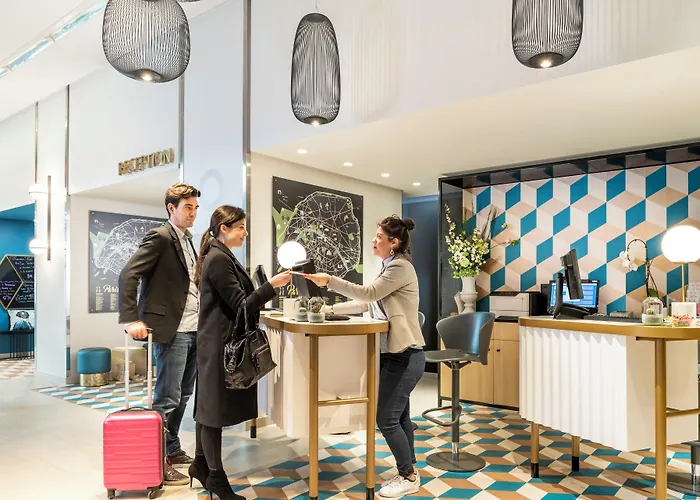 Adagio Centre Tour Eiffel Aparthotel 4*